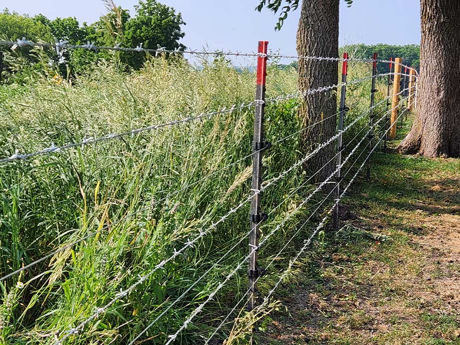 Barbed Wire Fence Contractor in Madison Wisconsin