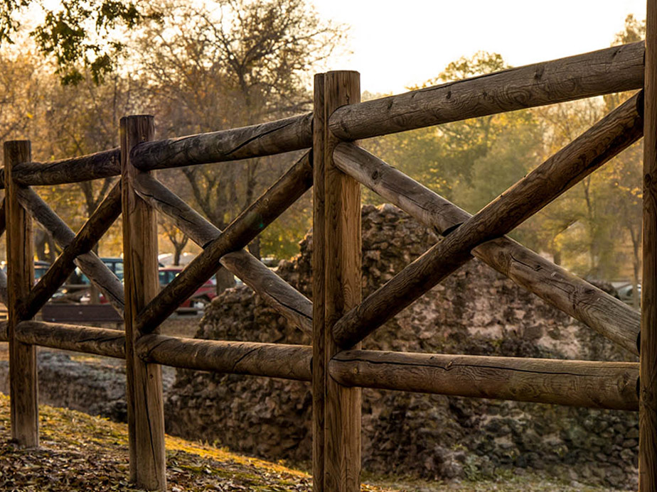 Crossbuck Fence Contractor in Madison Wisconsin