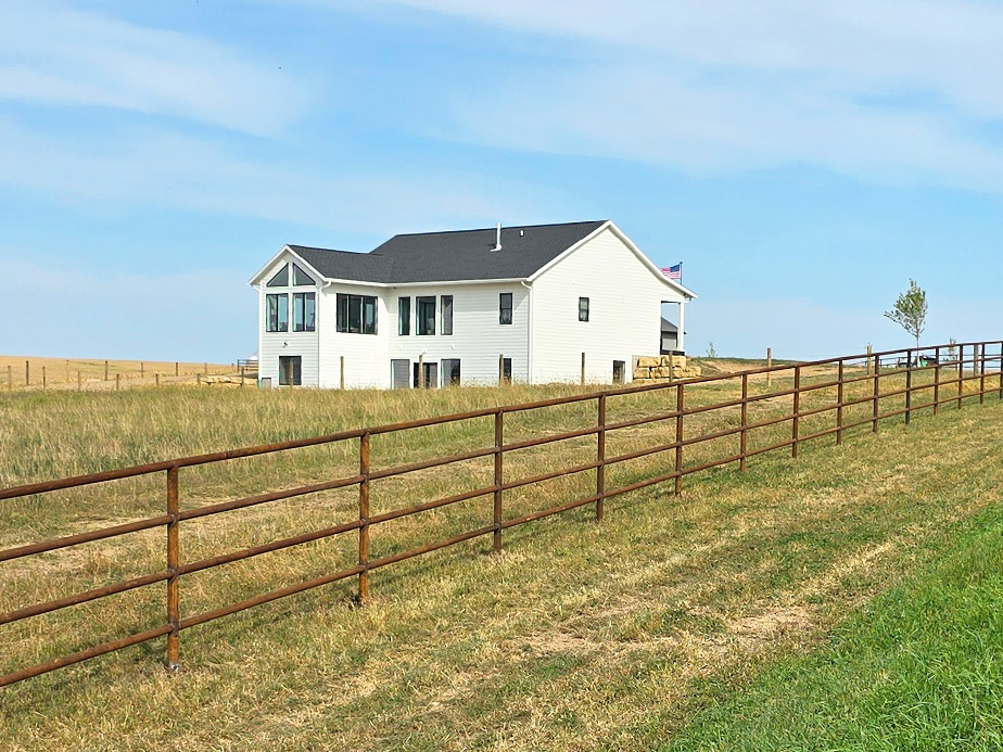 Pipe Fence Contractor in Madison Wisconsin