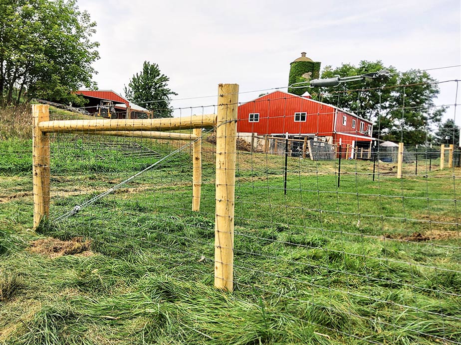 Woven Wire Fence Contractor in Madison Wisconsin