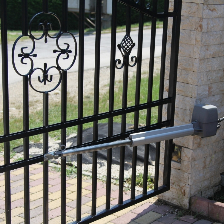 Fence installation in Linden, WI