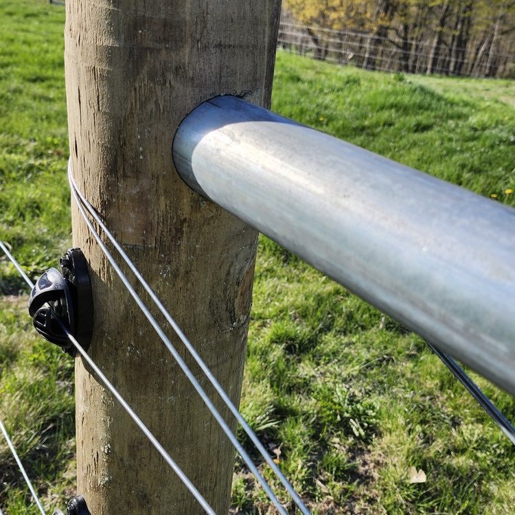 H&S crew installing fence in Elizabeth, Illinois