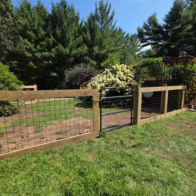 Fence installation in Linden, WI